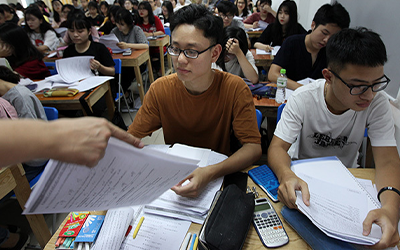 dạy thêm quận 10