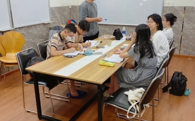 Dạy thêm Ngữ văn Cấp 2 và Cấp 3, lớp 3 - 8 học sinh tại Trung tâm Q.10 , Q.1, Q.3