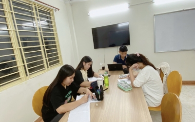Dạy kèm Anh văn lớp 10,11,12 lớp ít học sinh tại Q.10 Q.3 Q.5 Q.1 Tân Bình 