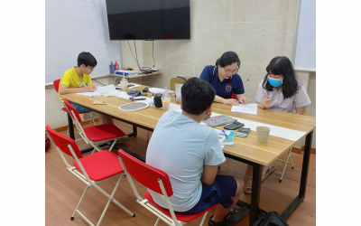 Dạy thêm Anh lớp 10,11,12 - lớp ít học sinh Q.10 